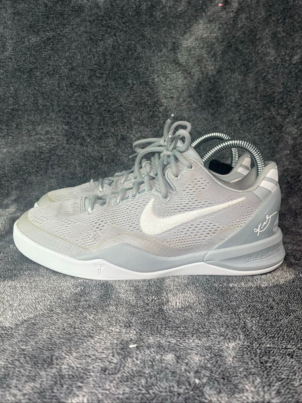 Nike Kobe 8 Protro "Wolf Grey" (GS) – Size 5Y / Women’s 6.5